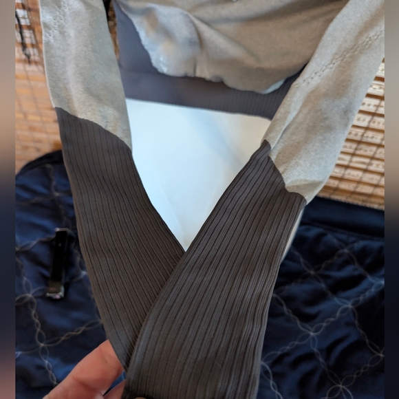 Gray Lightweight Pullover with Subtle Ribbing - Picture 8 of 17